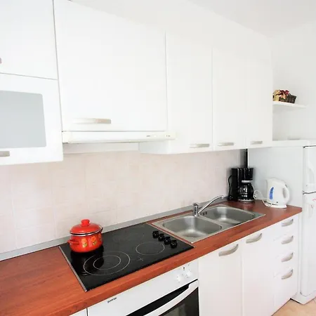 Gasthuis Mendikovic 3*