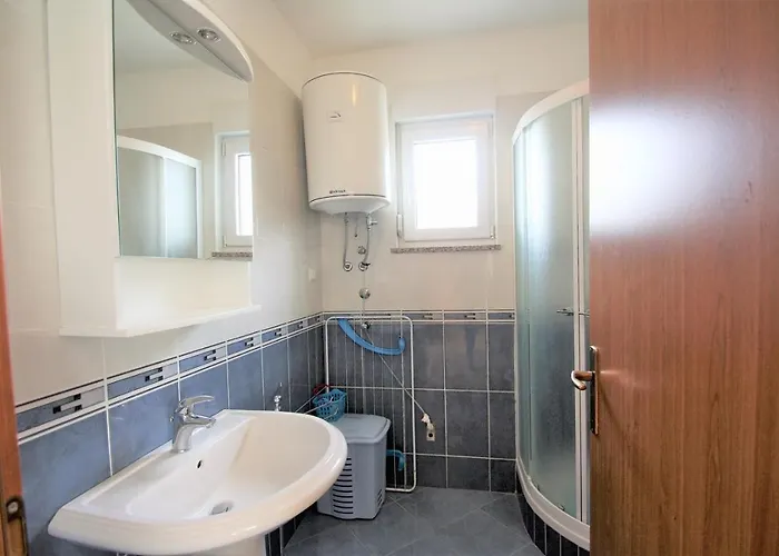 Mendikovic 3* ポレッチ