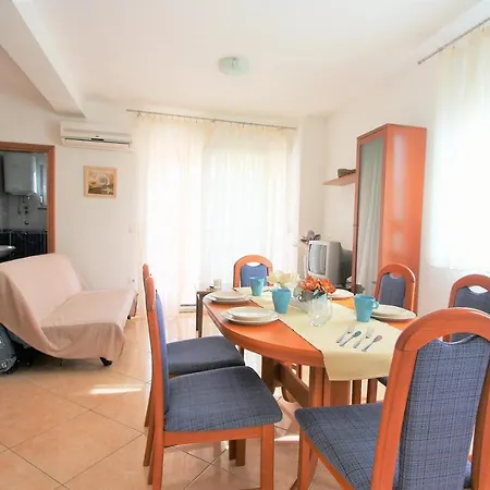 Mendikovic Guest house Porec